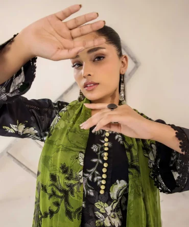 Gul e Siyah Vol 01 '25 D 04