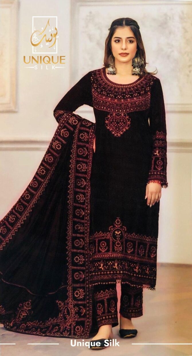Marine Embroidered Pure Velvet Yado ki dulhan - Image 3