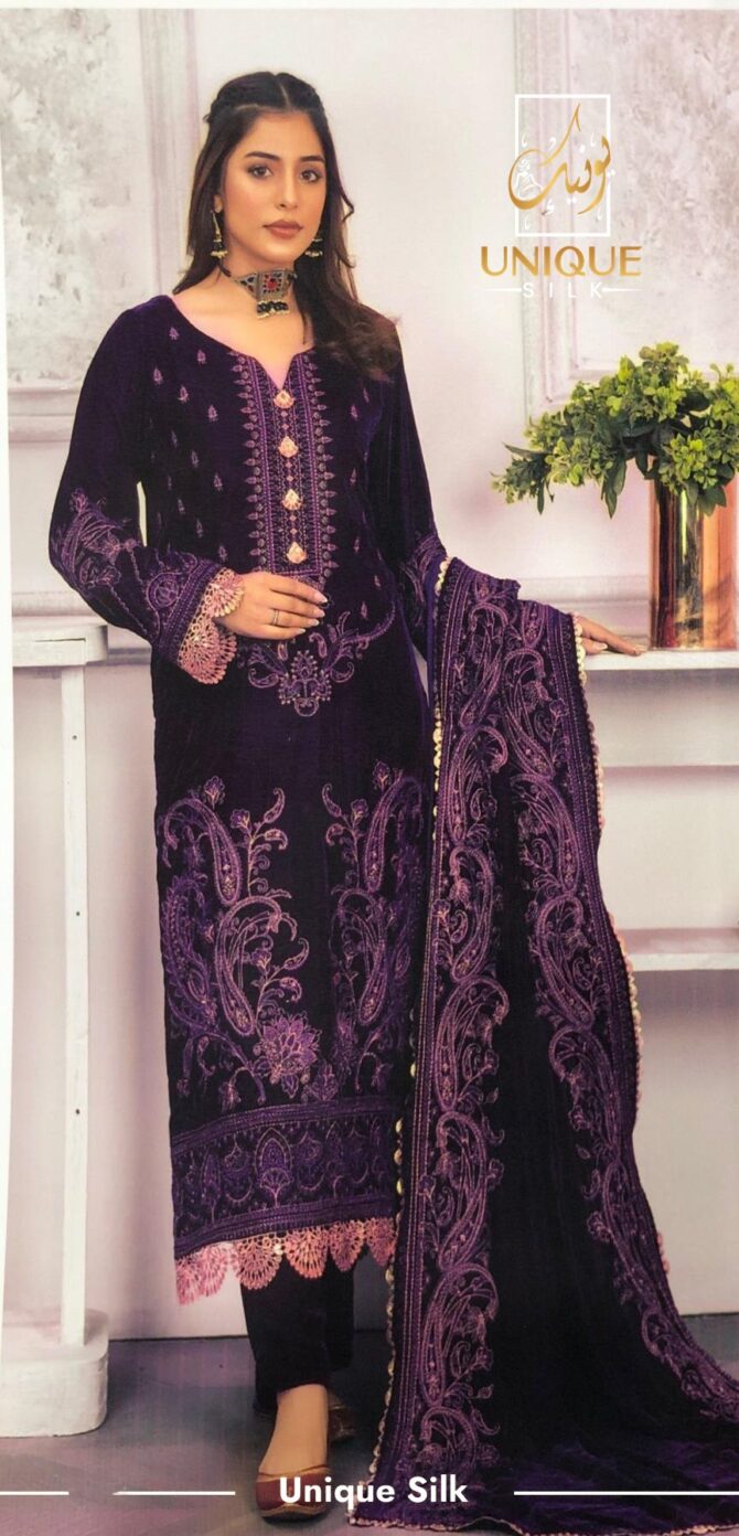 Marine Embroidered Pure Velvet Collection Tarang - Image 4