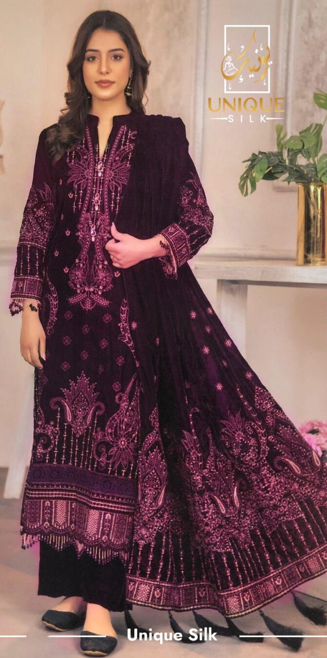 Marine Embroedered Pure Velvet Jan e Tamanna - Image 3